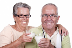 老年人缺钙吃什么？
